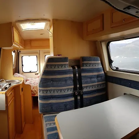 خيمة فخمة Camper Van Montenegro
